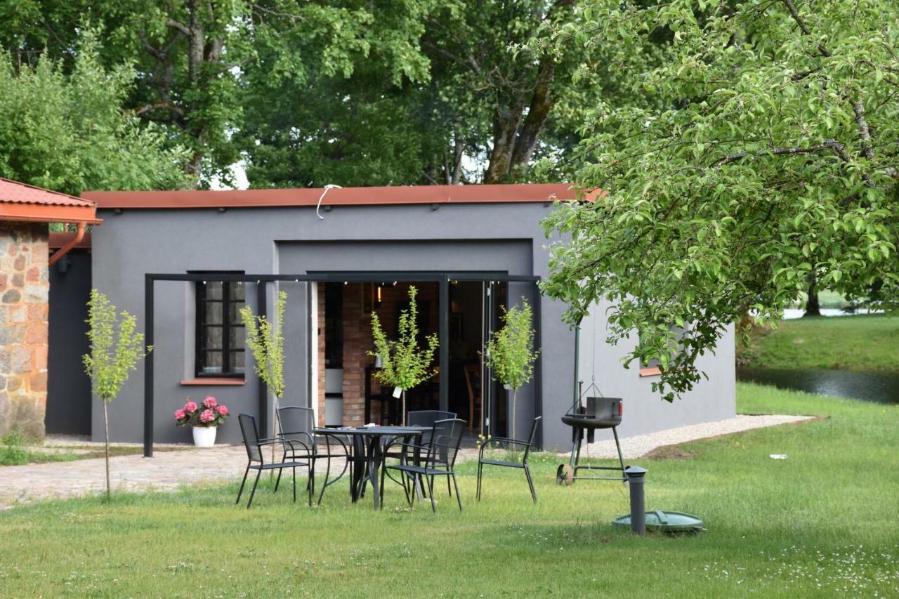 Maison d'hôtes Dom Ogrodnika à Biala Olecka Extérieur photo